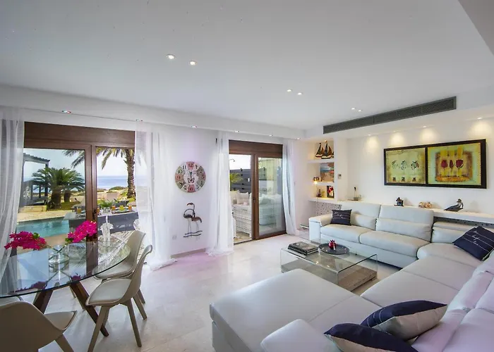 Protaras El Greco Seafront Villa, Greco Mare
